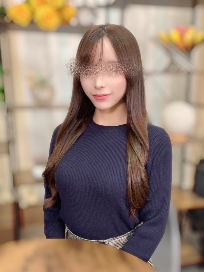 荒井 友佳