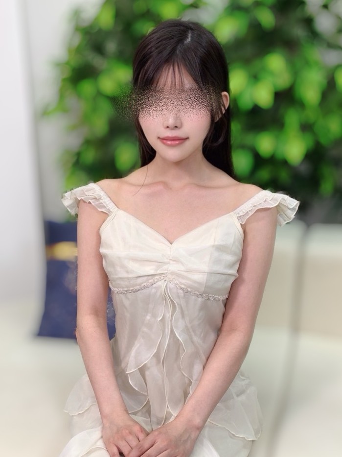 高澤 芹那(21)
